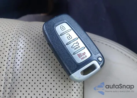 2011 Hyundai Equus Ultimate from USA, damaged, VIN KMHGH4JFXBU036223